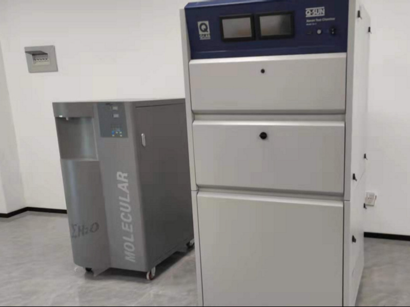 塑料塑膠氙燈老化試驗機(jī)客戶現(xiàn)場安裝圖4